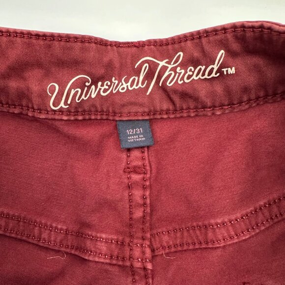 Universal Thread Womens High Rise Midi Shorts Size 12/31 Wine Red Cotton Blend - Picture 3 of 8